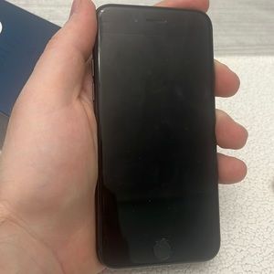iPhone 8 with 256 Gb by Verizon - only cracked in back. Phone works like new
